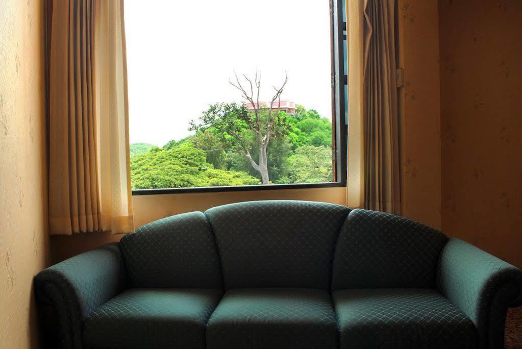 Rimtarn Hotel Pakchong Bagian luar foto